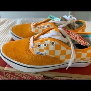 Vans Comfycush Suede Checker Zinnia (orange)/True White NIB